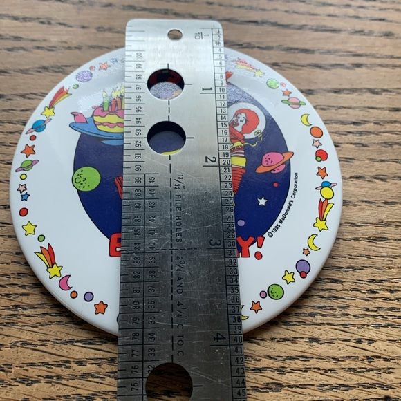 McDonald’s Ronald McDonald Happy Birthday Pin - Picture 3 of 3